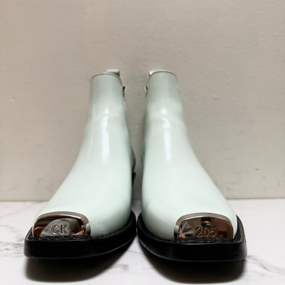 CALVIN KLEIN 205W39NYC Claire Glossy Leather Chelsea Boots In Green - Picture 6 of 16